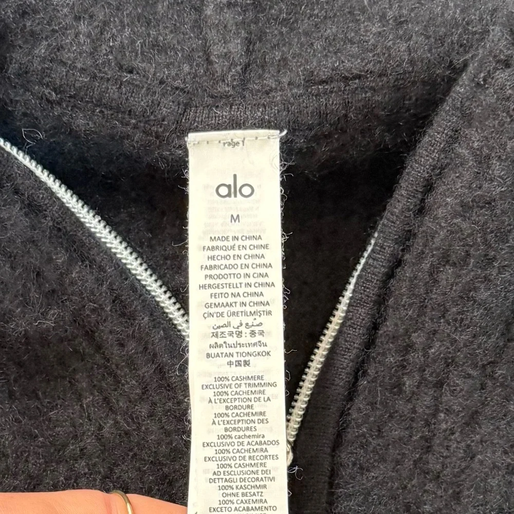 Alo Yoga Cashmere Plush Waffle Hoodie + Shorts SET - Black - Size Medium